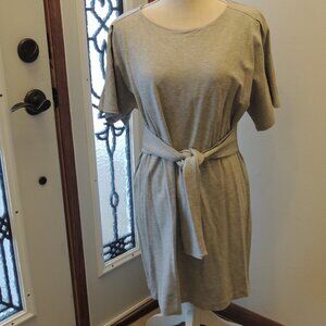 Express Gray Short Sleeve Belted Knit Dress Size M